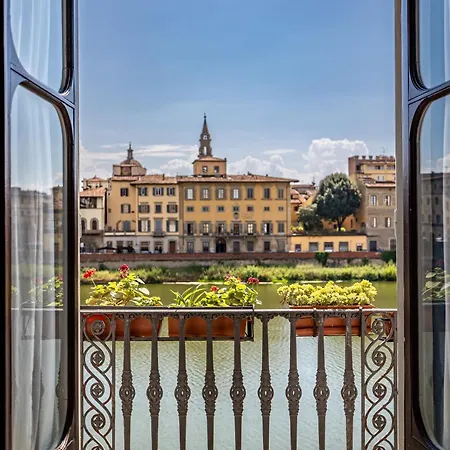 Palazzo Alfieri - Place Of Charme Florence