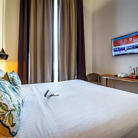 Palazzo Alfieri - Place Of Charme 4*
