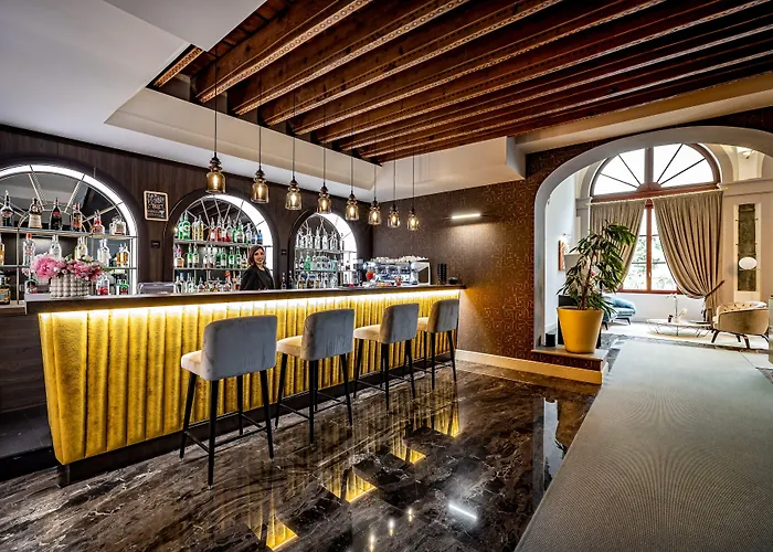 Palazzo Alfieri - Place Of Charme Florença